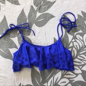 🌸 Floral ruffle bikini top 🌸